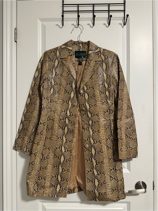 Danier Jackets & Blazers - Danier Tan Snake-Print Leather Blazer
